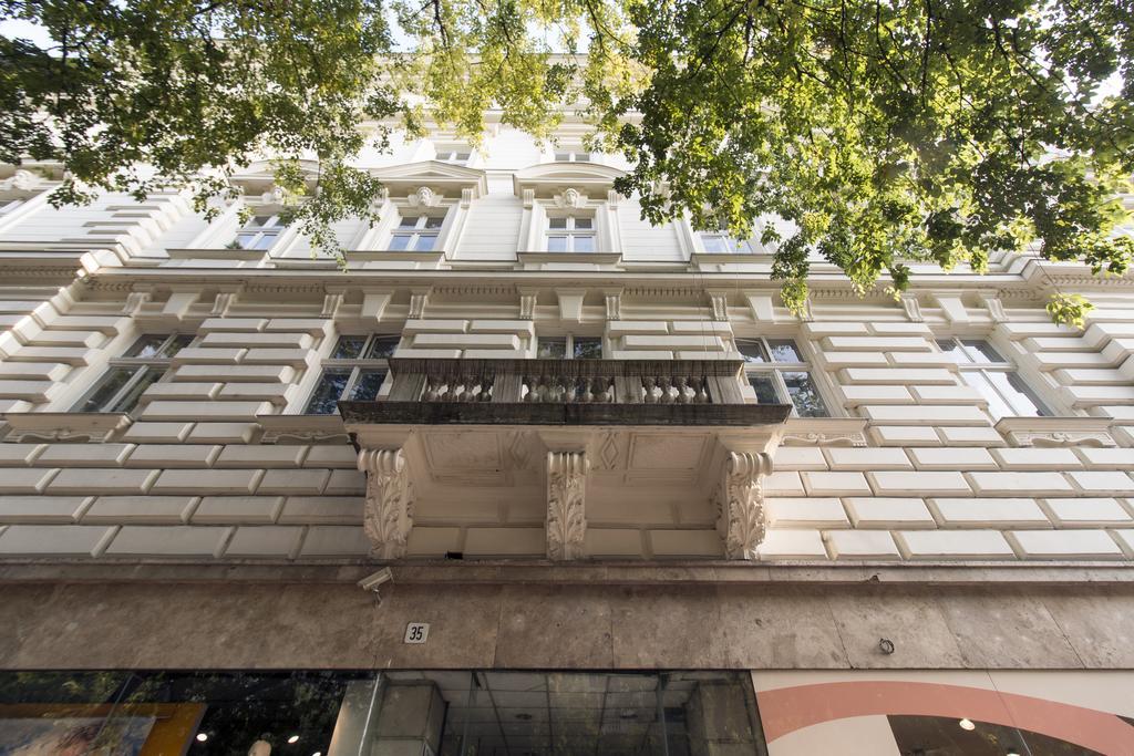 Luxury Apartment by Hi5 -Andrássy Suite Budapest Exterior foto